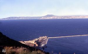MERS EL KEBIR B LE GOLFE D ORAN AVEC UNE MER MOUTONNEE